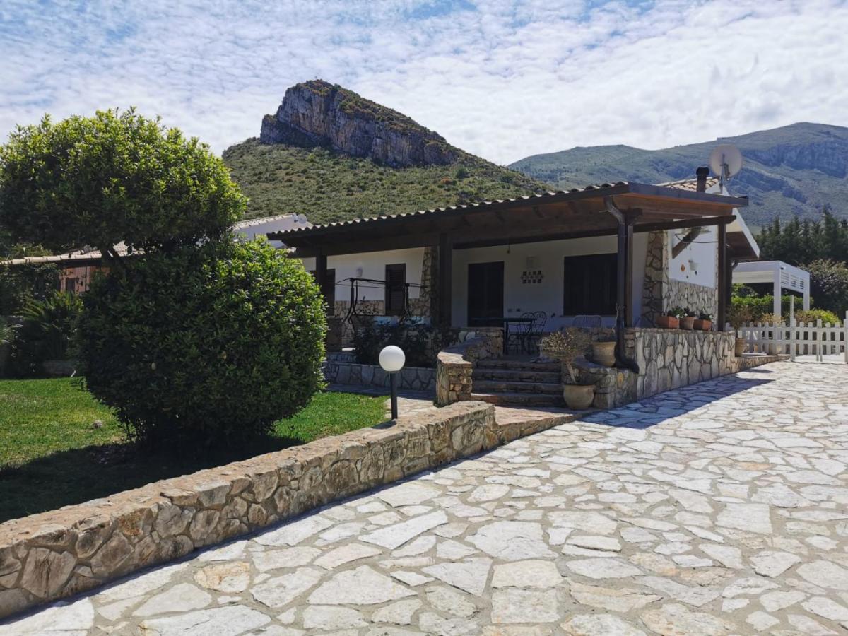 Villa Hibiscus Castellammare del Golfo Exterior foto