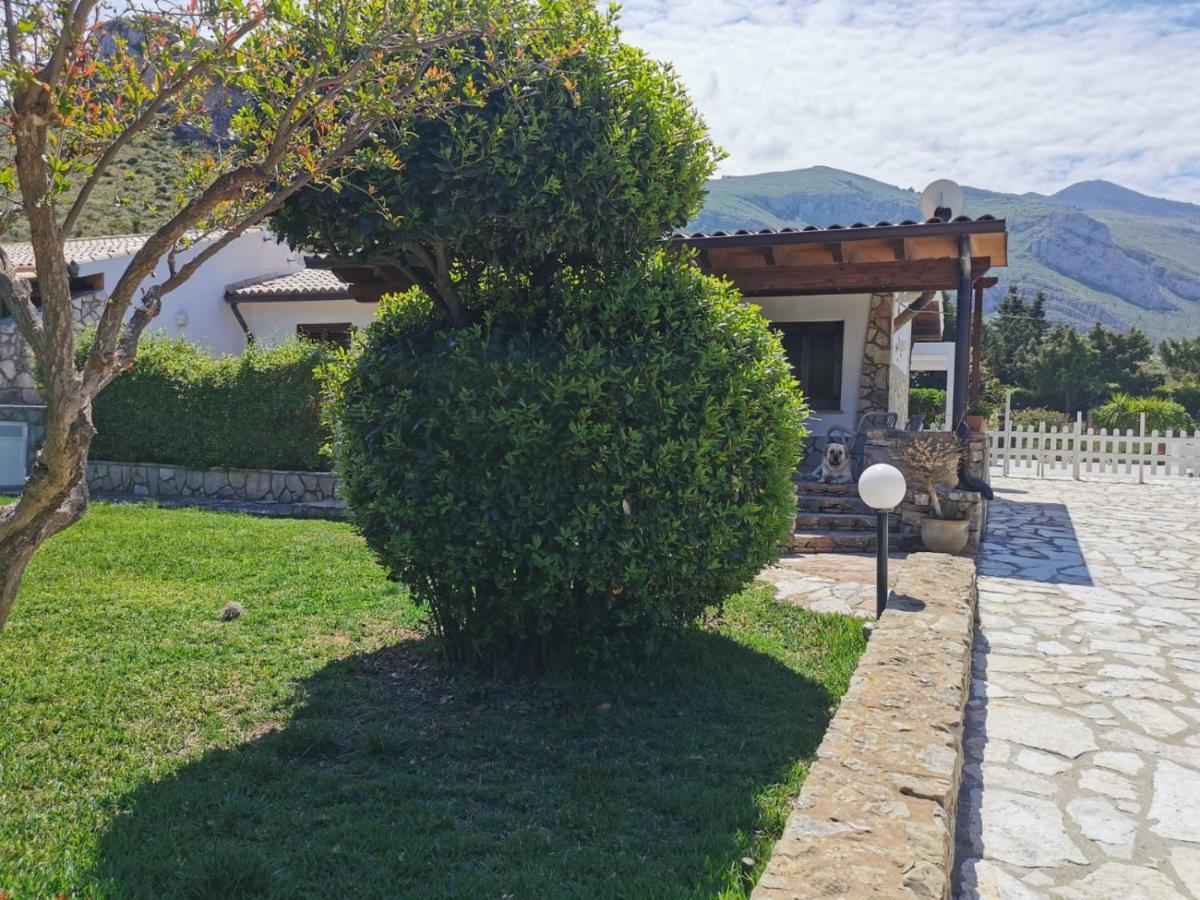 Villa Hibiscus Castellammare del Golfo Exterior foto