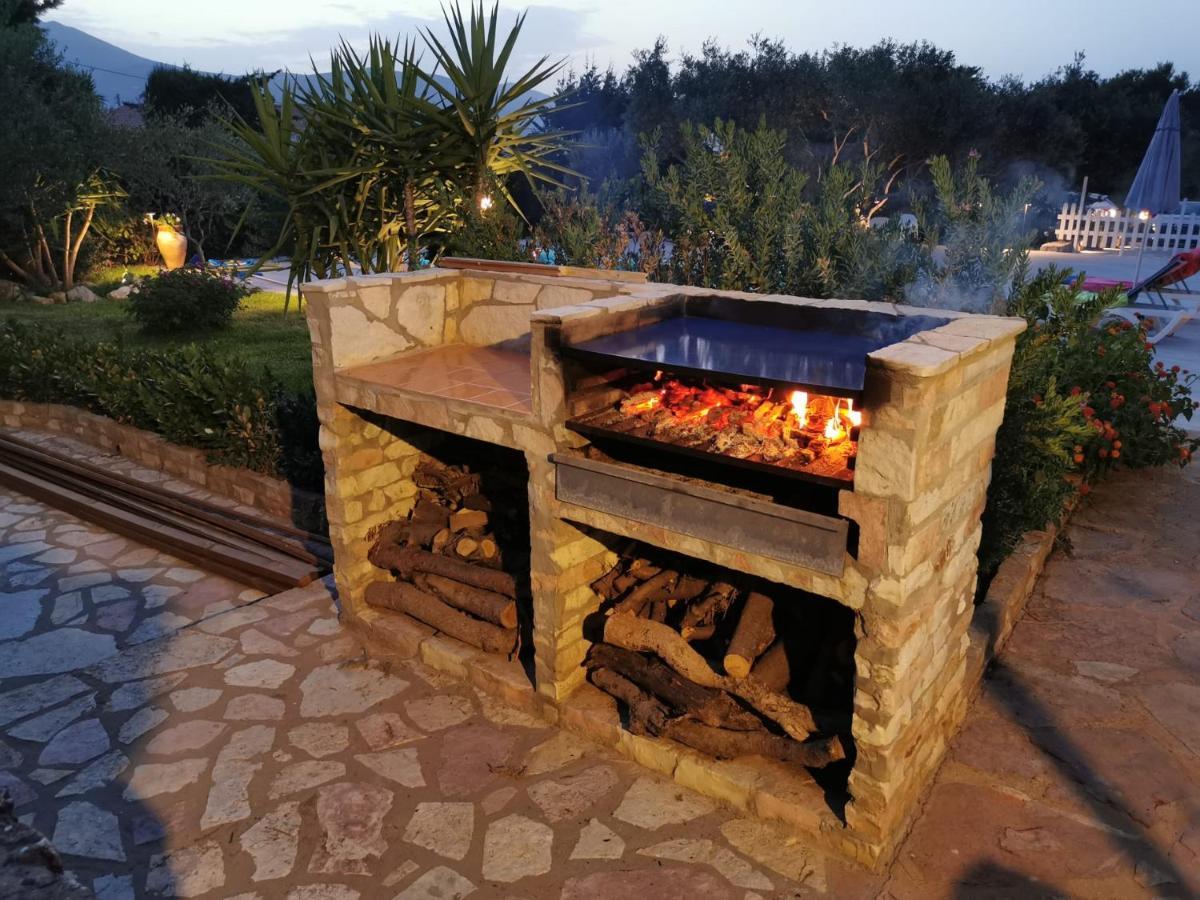 Villa Hibiscus Castellammare del Golfo Exterior foto
